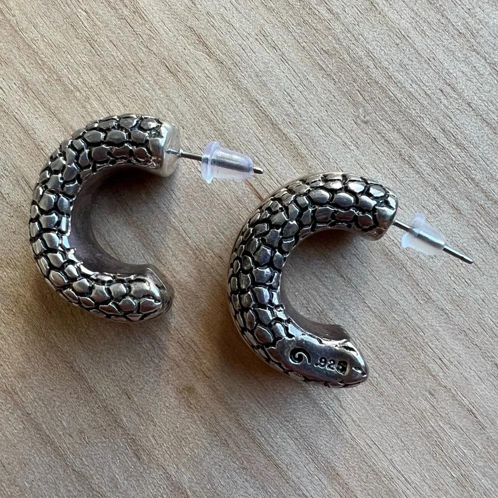 925 Sterling silver Puffy open hoop earrings with oxidized snake skin texture